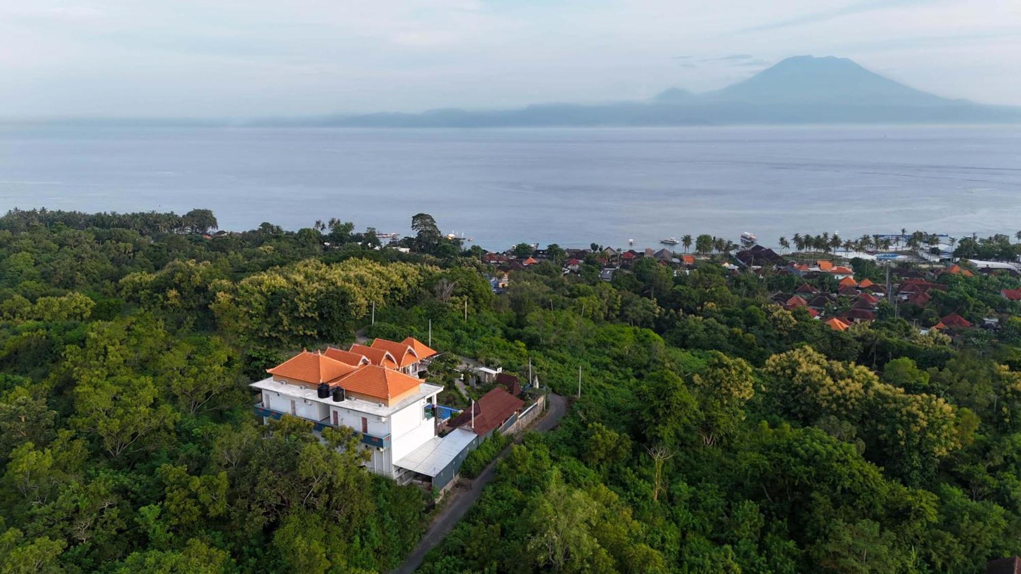 D'Arya Sea View Hotel Batununggul ภายนอก รูปภาพ