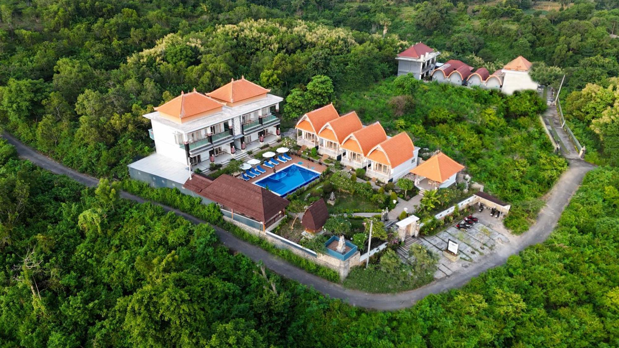 D'Arya Sea View Hotel Batununggul ภายนอก รูปภาพ